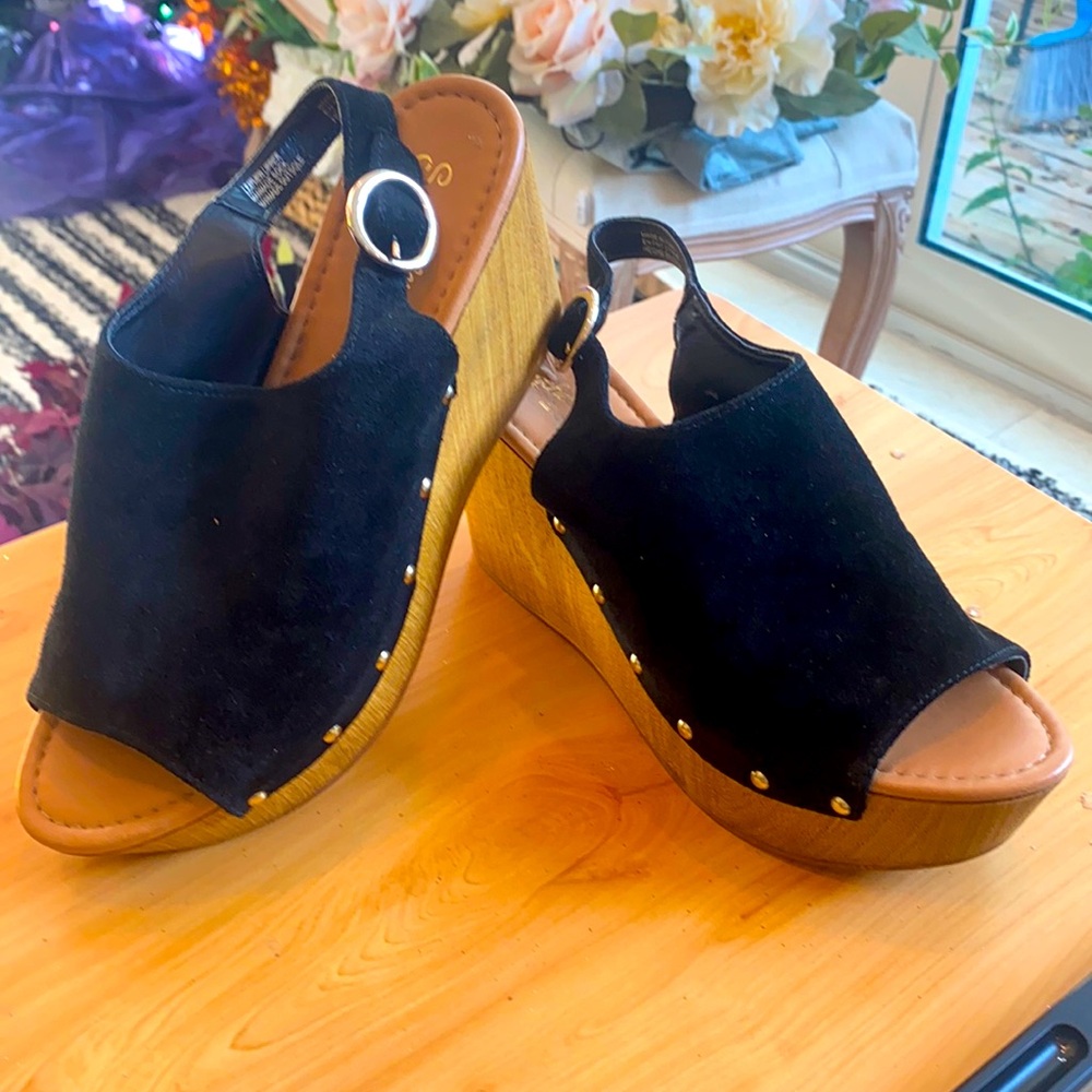 Seychelles suede leather sling black wedge sz10